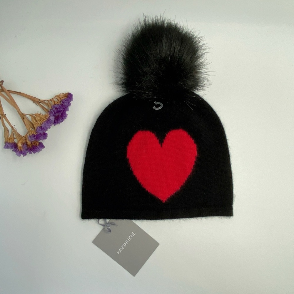 NWT HANNAH ROSE POM CASHMERE HAT